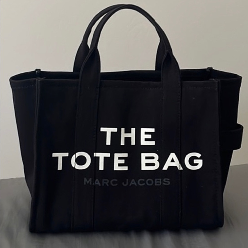 Marc Jacobs The Tote bag! Handbag